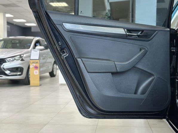 Skoda Rapid I Рестайлинг с пробегом 2018 года, цена 1 430 000 рублей, 87725 км, лифтбек, Автокод Объявления