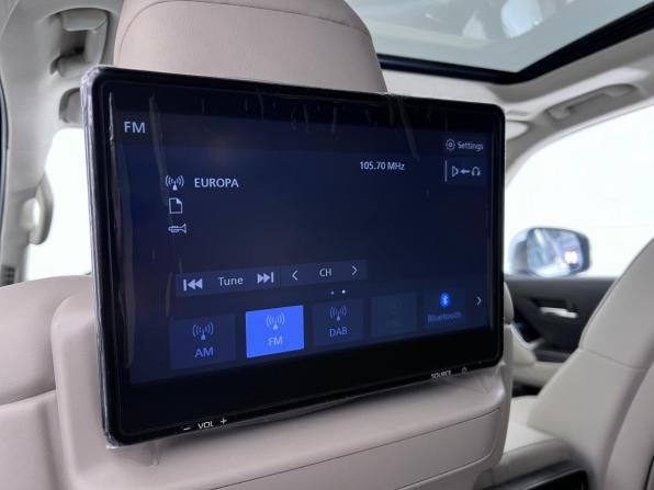 Toyota Land Cruiser 300 Series с пробегом 2022 года, цена 8 500 000 рублей, 122410 км, внедорожник, Автокод Объявления