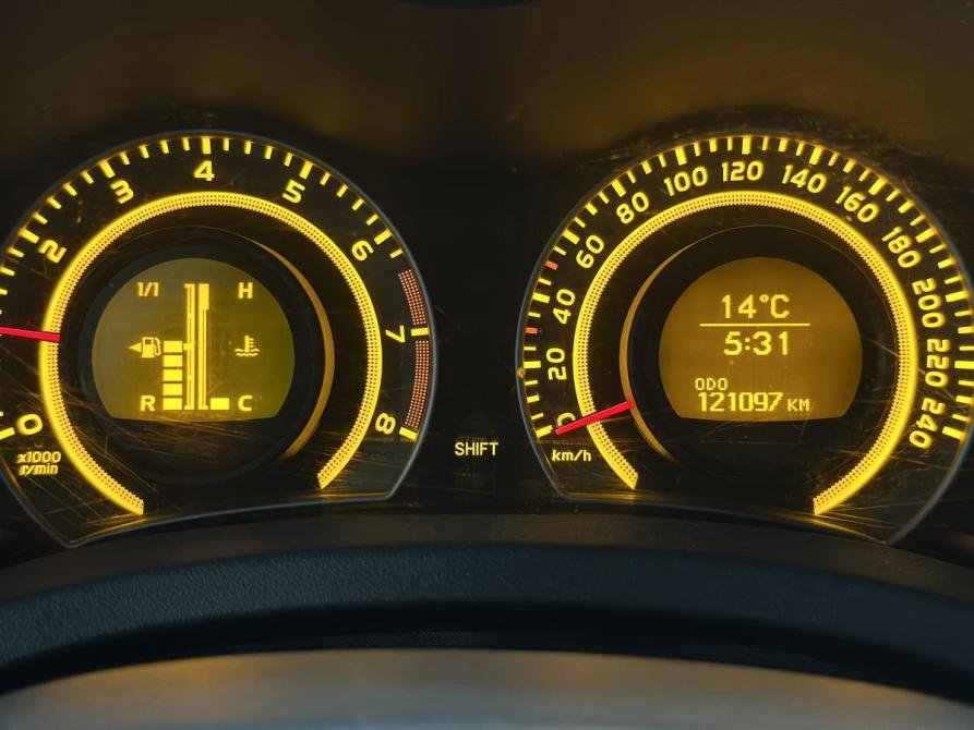 Toyota Auris I Москва  - изображение 11