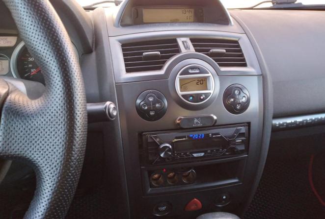 Renault Megane II Рестайлинг с пробегом 2008 года, цена 400 000 рублей, 201544 км, седан, Автокод Объявления