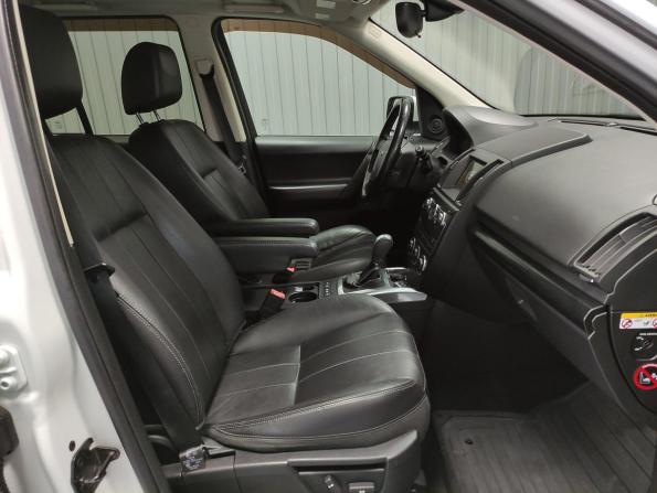 Land Rover Freelander II Рестайлинг 2 с пробегом 2013 года, цена 1 757 000 рублей, 147275 км, внедорожник, Автокод Объявления