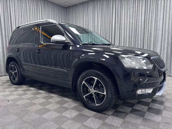 Skoda Yeti I Рестайлинг с пробегом 2014 года, цена 1 400 000 рублей, 135957 км, внедорожник, Автокод Объявления