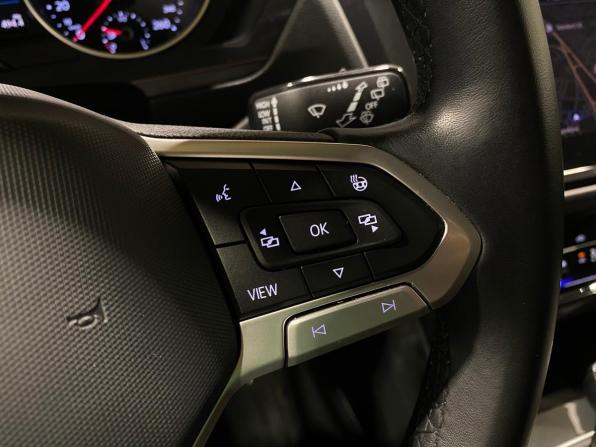 Volkswagen Tiguan II Рестайлинг с пробегом 2021 года, цена 2 850 000 рублей, 47859 км, внедорожник, Автокод Объявления