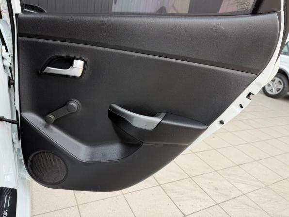 Kia Rio III с пробегом 2013 года, цена 835 000 рублей, 131686 км, седан, Автокод Объявления