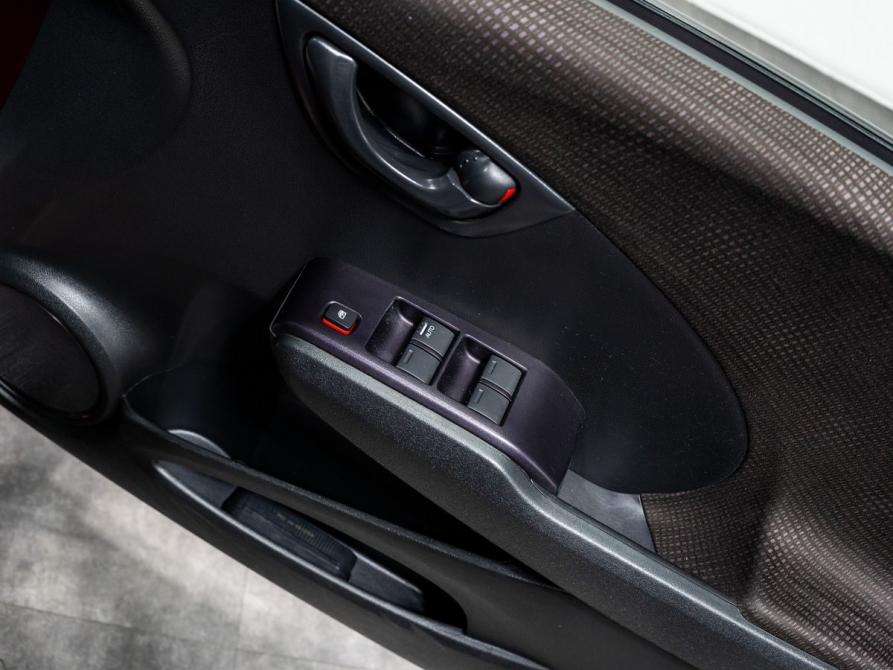 Honda Fit II Чита  - изображение 13