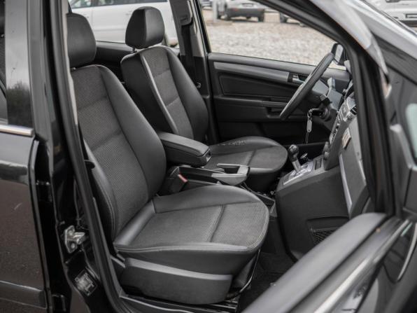 Opel Zafira B с пробегом 2007 года, цена 749 000 рублей, 140342 км, компактвэн, Автокод Объявления
