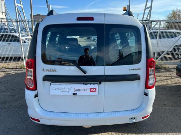 Lada (ВАЗ) Largus I Рестайлинг с пробегом 2024 года, цена 1 412 332 рубля, 26112 км, универсал, Автокод Объявления