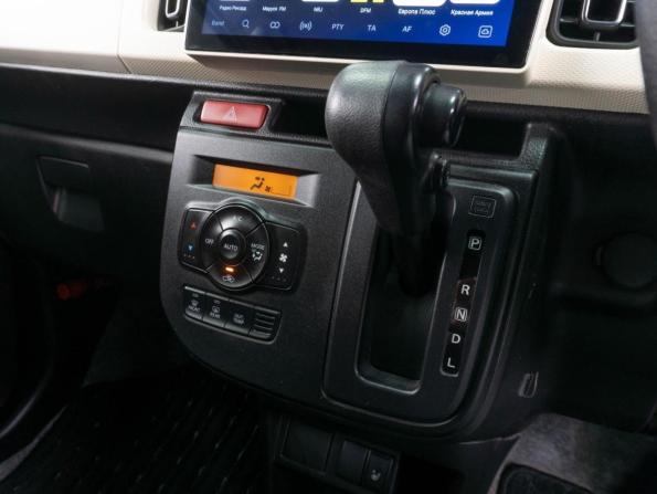 Suzuki Alto VIII (HA36) с пробегом 2017 года, цена 719 000 рублей, 105208 км, хэтчбек, Автокод Объявления