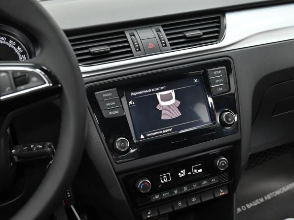 Skoda Rapid I Рестайлинг с пробегом 2018 года, цена 949 000 рублей, 95000 км, лифтбек, Автокод Объявления