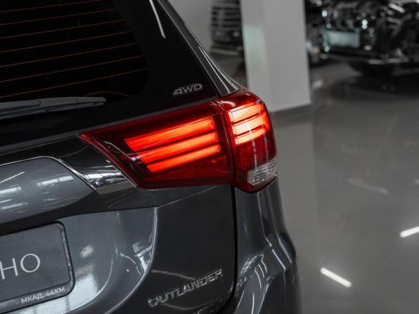 Mitsubishi Outlander III Рестайлинг 2 с пробегом 2016 года, цена 1 590 000 рублей, 215090 км, внедорожник, Автокод Объявления
