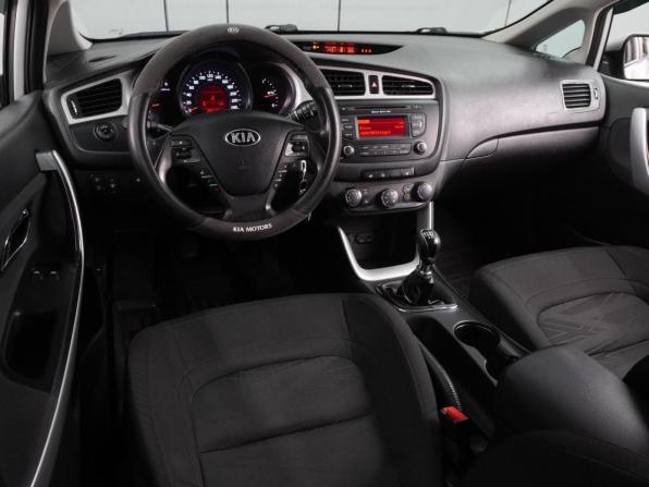 Kia Ceed II с пробегом 2014 года, цена 999 000 рублей, 208110 км, хэтчбек, Автокод Объявления