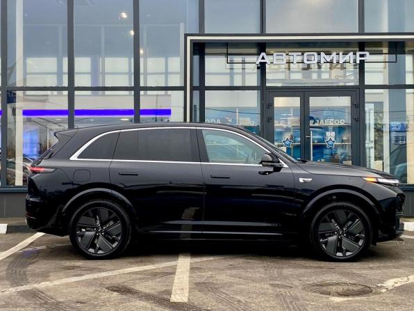 Новый Li Auto (Lixiang) L7 I Рестайлинг 2025 года, цена 8 250 000 рублей, внедорожник, Автокод Объявления