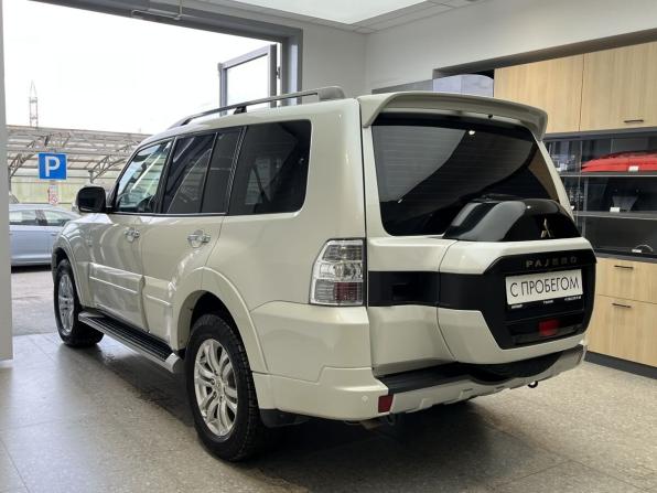Mitsubishi Pajero IV Рестайлинг 2 с пробегом 2020 года, цена 3 600 000 рублей, 40000 км, внедорожник, Автокод Объявления