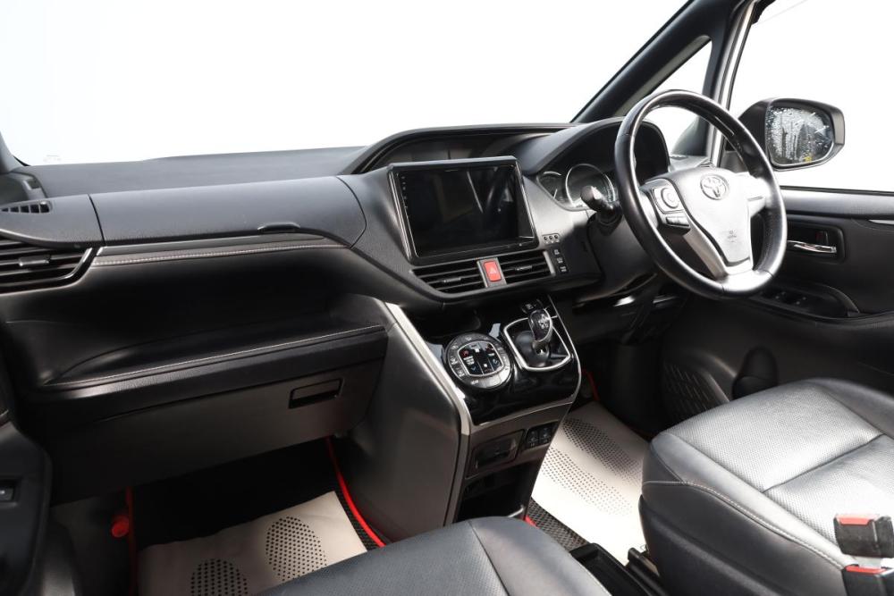Toyota Esquire I Новосибирск  - изображение 9