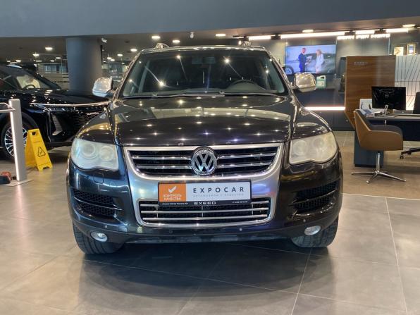 Volkswagen Touareg I Рестайлинг с пробегом 2008 года, цена 840 000 рублей, 300000 км, внедорожник, Автокод Объявления