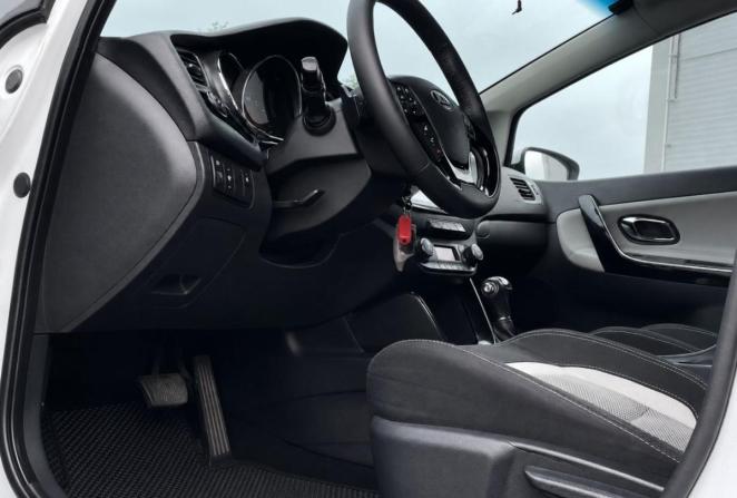 Kia Ceed II с пробегом 2012 года, цена 820 000 рублей, 208543 км, хэтчбек, Автокод Объявления