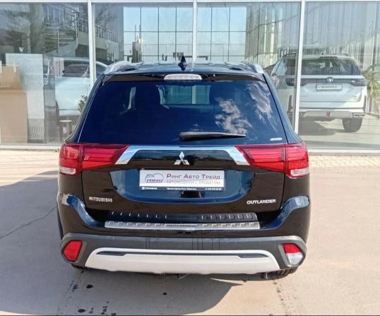 Mitsubishi Outlander III Рестайлинг 3 с пробегом 2019 года, цена 2 190 000 рублей, 129070 км, внедорожник, Автокод Объявления