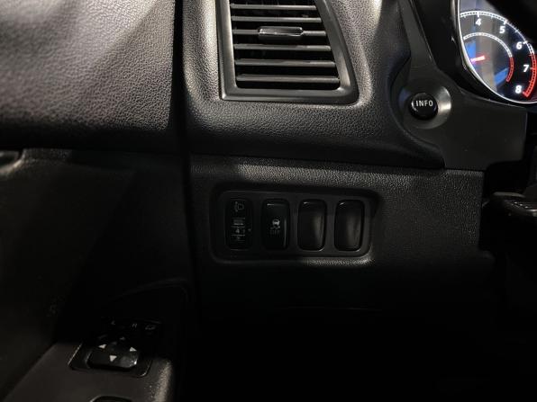 Mitsubishi ASX I с пробегом 2013 года, цена 1 100 000 рублей, 191149 км, внедорожник, Автокод Объявления