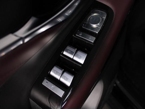 GAC M8 с пробегом 2023 года, цена 4 139 000 рублей, 51000 км, минивэн, Автокод Объявления