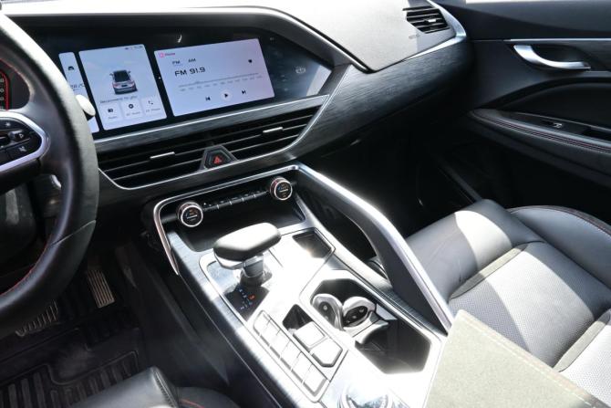 Geely Tugella I с пробегом 2023 года, цена 3 050 000 рублей, 40000 км, внедорожник, Автокод Объявления