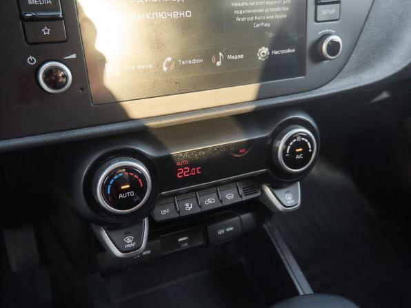 Kia Rio IV Рестайлинг с пробегом 2022 года, цена 1 647 200 рублей, 141186 км, хэтчбек, Автокод Объявления