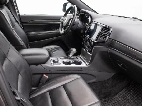 Jeep Grand Cherokee IV (WK2) Рестайлинг с пробегом 2018 года, цена 3 270 000 рублей, 162098 км, внедорожник, Автокод Объявления