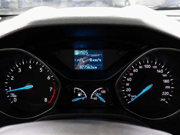 Ford Focus III Рестайлинг с пробегом 2018 года, цена 1 395 000 рублей, 27560 км, седан, Автокод Объявления