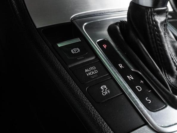 Volkswagen Passat B7 с пробегом 2011 года, цена 1 391 000 рублей, 213581 км, седан, Автокод Объявления