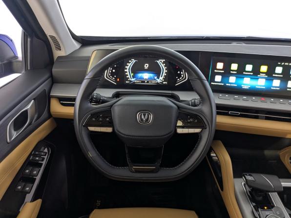 Changan Hunter Plus с пробегом 2024 года, цена 2 850 000 рублей, 10290 км, offers.body_type.unknown, Автокод Объявления
