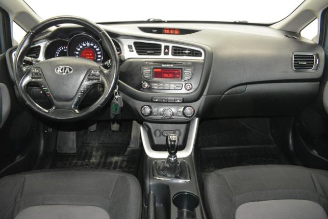 Kia Ceed II с пробегом 2014 года, цена 1 039 000 рублей, 120000 км, хэтчбек, Автокод Объявления