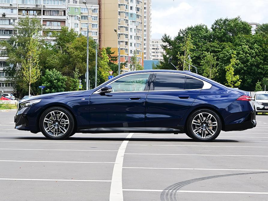BMW 5 серии VIII (G60/G61/G68) Москва  - изображение 2