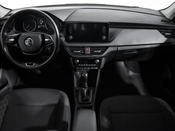 Skoda Rapid II с пробегом 2021 года, цена 1 691 000 рублей, 83835 км, лифтбек, Автокод Объявления