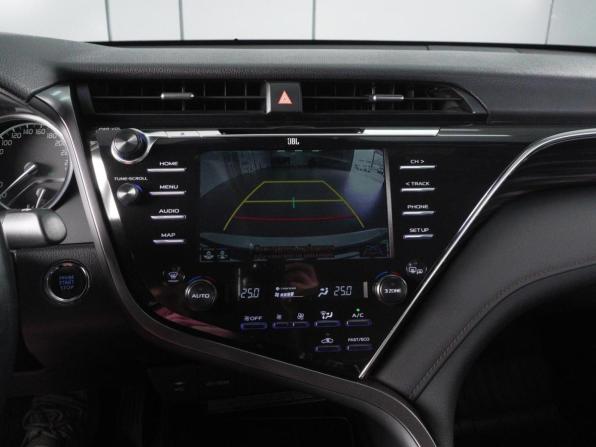 Toyota Camry VIII (XV70) с пробегом 2018 года, цена 3 159 000 рублей, 88920 км, седан, Автокод Объявления