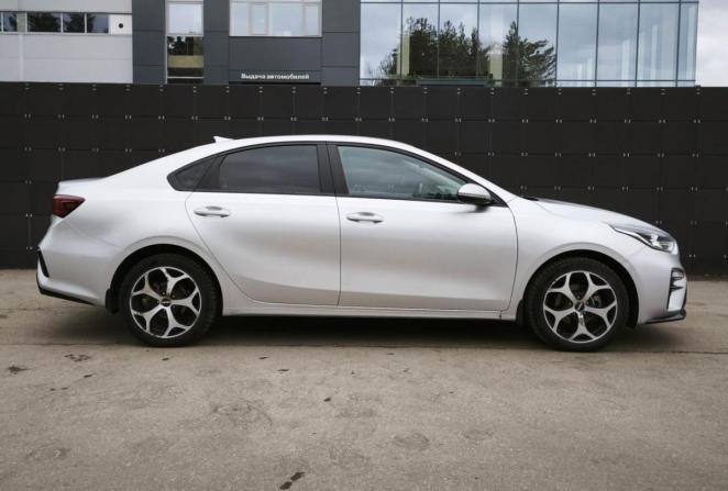 Kia Cerato IV Рестайлинг с пробегом 2021 года, цена 1 724 000 рублей, 147769 км, седан, Автокод Объявления