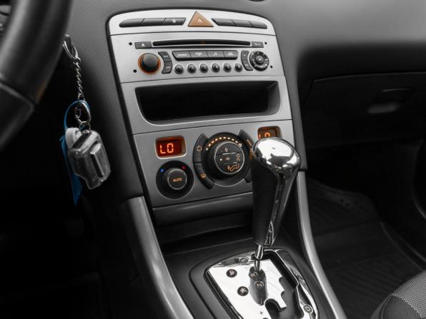 Peugeot 308 I Рестайлинг с пробегом 2012 года, цена 880 000 рублей, 132000 км, хэтчбек, Автокод Объявления