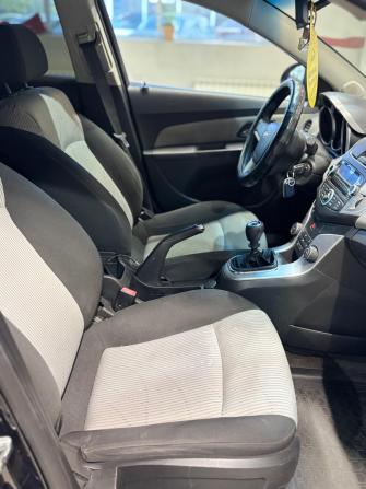 Chevrolet Cruze I с пробегом 2012 года, цена 599 000 рублей, 248177 км, хэтчбек, Автокод Объявления