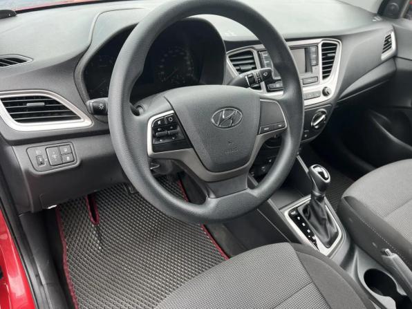 Hyundai Solaris II с пробегом 2019 года, цена 1 393 753 рубля, 68876 км, седан, Автокод Объявления