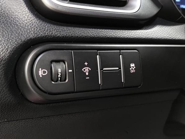 Kia Ceed III с пробегом 2018 года, цена 1 508 000 рублей, 174973 км, хэтчбек, Автокод Объявления