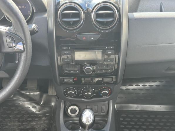Renault Duster I Рестайлинг с пробегом 2016 года, цена 1 270 000 рублей, 162318 км, внедорожник, Автокод Объявления