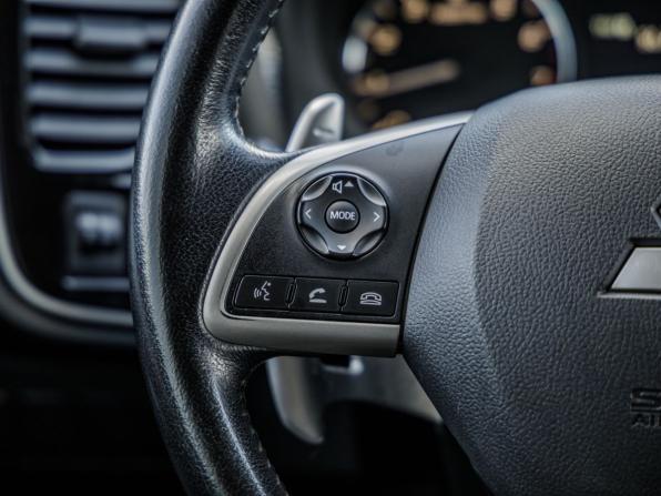Mitsubishi Outlander III Рестайлинг с пробегом 2014 года, цена 1 698 000 рублей, 45647 км, внедорожник, Автокод Объявления