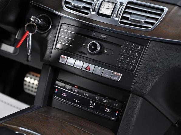 Mercedes-Benz E-Класс IV (W212 S212 C207) Рестайлинг с пробегом 2015 года, цена 1 599 000 рублей, 119000 км, седан, Автокод Объявления