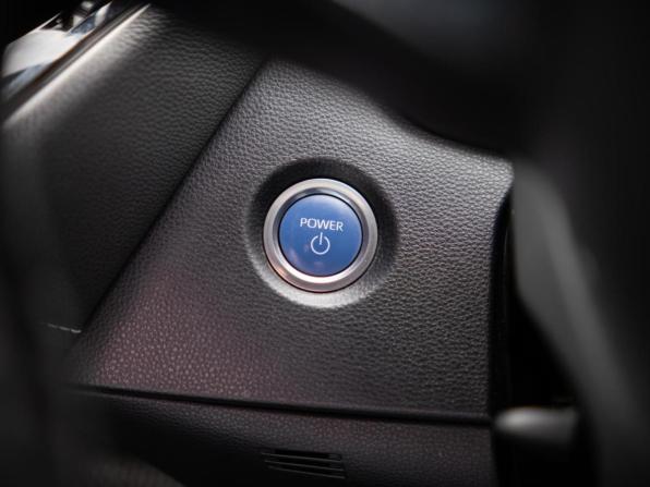 Toyota Corolla XII (E210) с пробегом 2018 года, цена 1 599 000 рублей, 180533 км, хэтчбек, Автокод Объявления