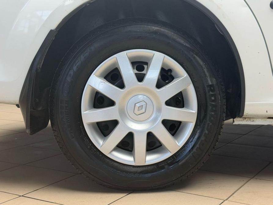 Renault Logan I Рестайлинг Тверь  - изображение 14