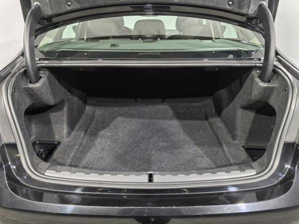 BMW 3 серии VII (G2x) с пробегом 2021 года, цена 3 240 000 рублей, 117580 км, седан, Автокод Объявления