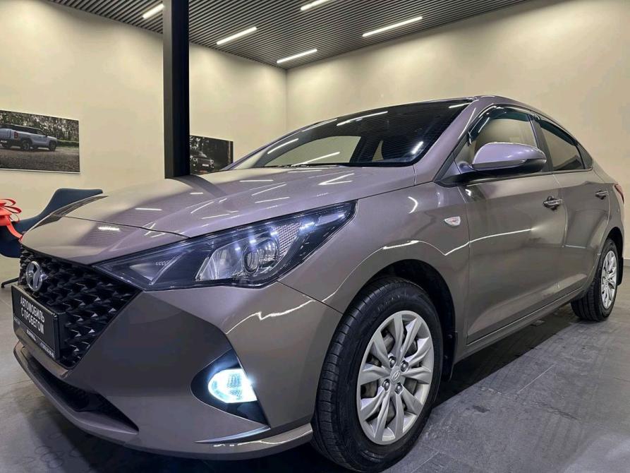Hyundai Solaris II Рестайлинг Новосибирск  - изображение 1