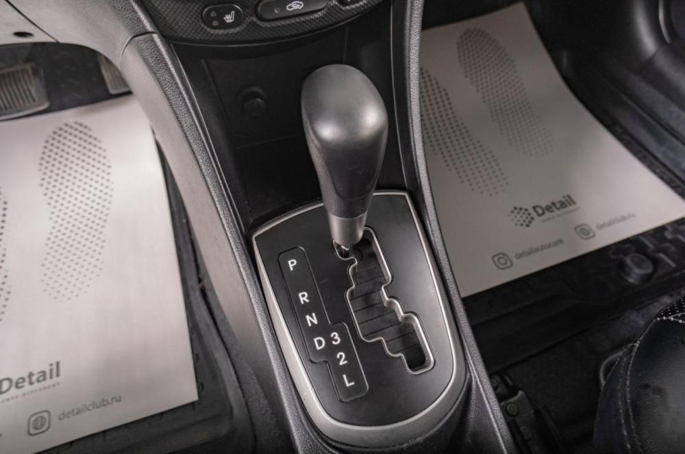 Hyundai Solaris I Рестайлинг Томск  - изображение 17
