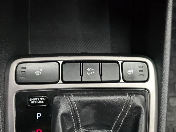 Hyundai Creta I с пробегом 2019 года, цена 1 599 000 рублей, 115000 км, внедорожник, Автокод Объявления
