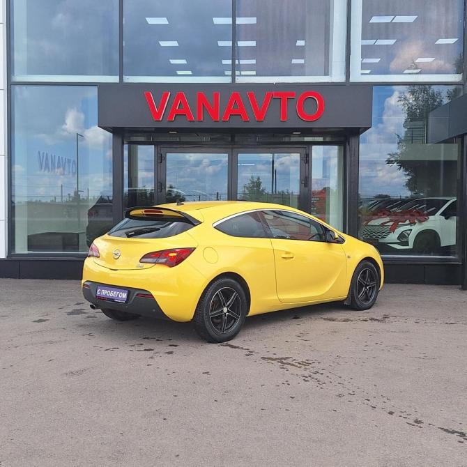 Opel Astra J Рестайлинг Азнакаево  - изображение 5