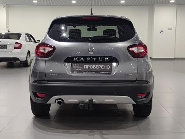 Renault Kaptur I с пробегом 2019 года, цена 1 646 000 рублей, 137821 км, внедорожник, Автокод Объявления