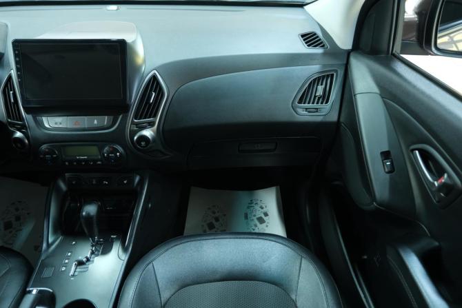 Hyundai ix35 I Рестайлинг с пробегом 2014 года, цена 1 559 000 рублей, 234800 км, внедорожник, Автокод Объявления